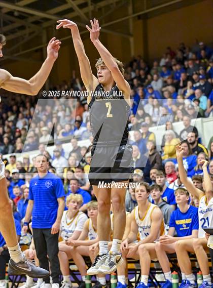 Thumbnail 2 in Mt. Vernon vs. Greenfield-Central (IHSAA 4A Section 9 Championship)  photogallery.