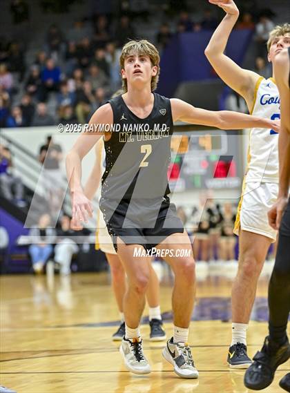 Thumbnail 3 in Mt. Vernon vs. Greenfield-Central (IHSAA 4A Section 9 Championship)  photogallery.