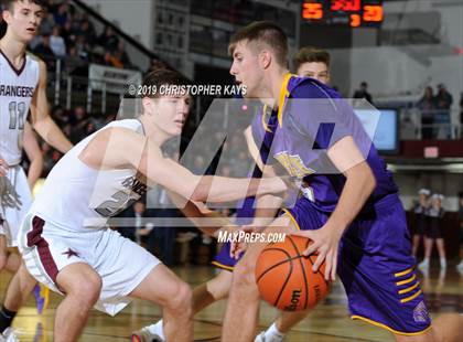 Thumbnail 3 in Carlyle vs Benton (Benton Invitational Tournament) photogallery.