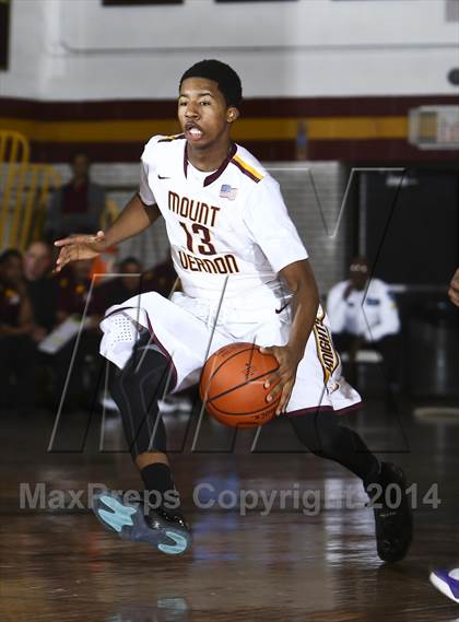 Thumbnail 2 in New Rochelle vs Mt. Vernon (Section 1 Class AA Quarterfinal) photogallery.