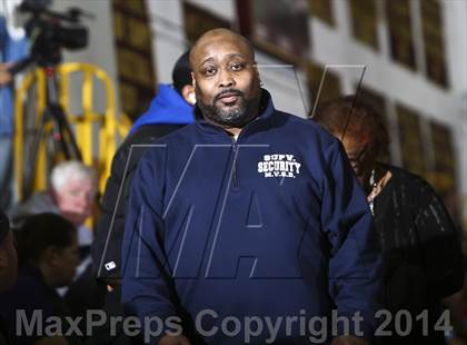 Thumbnail 2 in New Rochelle vs Mt. Vernon (Section 1 Class AA Quarterfinal) photogallery.