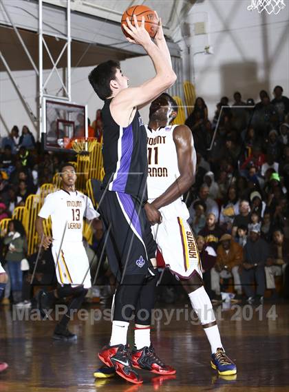 Thumbnail 1 in New Rochelle vs Mt. Vernon (Section 1 Class AA Quarterfinal) photogallery.