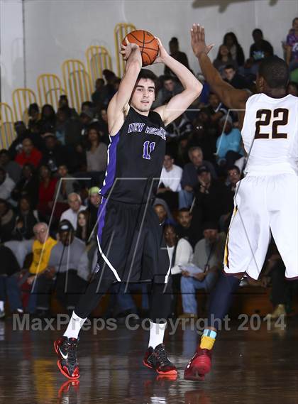 Thumbnail 2 in New Rochelle vs Mt. Vernon (Section 1 Class AA Quarterfinal) photogallery.