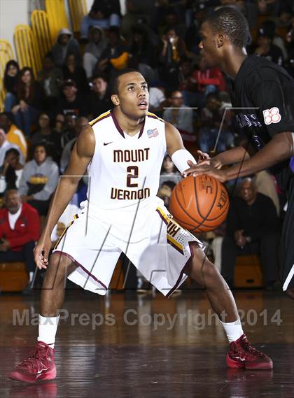 Thumbnail 3 in New Rochelle vs Mt. Vernon (Section 1 Class AA Quarterfinal) photogallery.