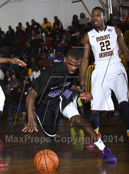 Thumbnail 1 in New Rochelle vs Mt. Vernon (Section 1 Class AA Quarterfinal) photogallery.