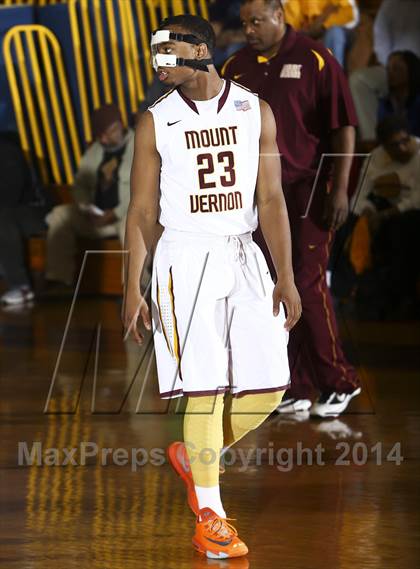 Thumbnail 2 in New Rochelle vs Mt. Vernon (Section 1 Class AA Quarterfinal) photogallery.