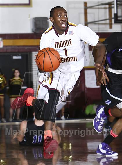 Thumbnail 2 in New Rochelle vs Mt. Vernon (Section 1 Class AA Quarterfinal) photogallery.