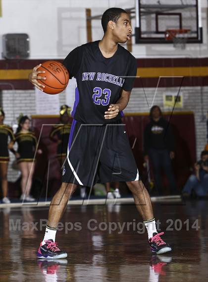 Thumbnail 3 in New Rochelle vs Mt. Vernon (Section 1 Class AA Quarterfinal) photogallery.