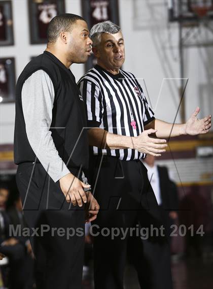 Thumbnail 1 in New Rochelle vs Mt. Vernon (Section 1 Class AA Quarterfinal) photogallery.