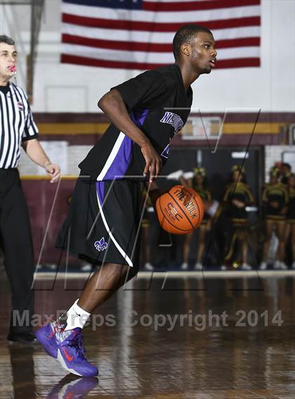 Thumbnail 1 in New Rochelle vs Mt. Vernon (Section 1 Class AA Quarterfinal) photogallery.