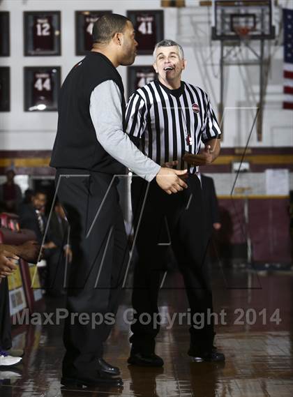 Thumbnail 2 in New Rochelle vs Mt. Vernon (Section 1 Class AA Quarterfinal) photogallery.