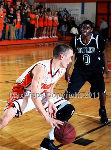 Thumbnail 1 in Butler @ Grissom photogallery.
