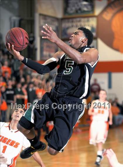 Thumbnail 2 in Butler @ Grissom photogallery.