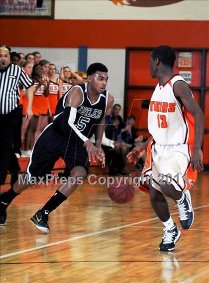 Thumbnail 3 in Butler @ Grissom photogallery.