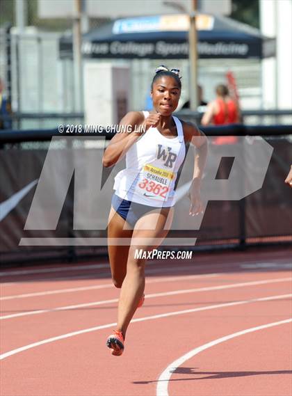 Thumbnail 3 in 51st Annual Arcadia Invitational (Girls 200 Meter Dash) photogallery.