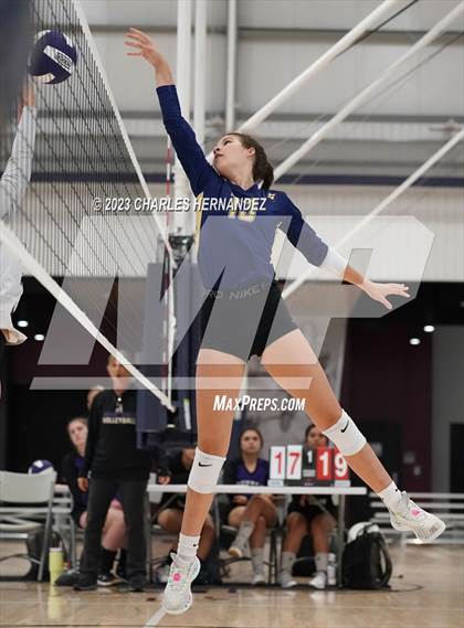 Thumbnail 3 in Memorial Christian Academy vs. St. Thomas Episcopal (Aggieland Come and Take It Showdown) photogallery.