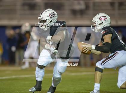 Thumbnail 2 in E.D. White @ De La Salle (LHSAA Semifinal Playoff) photogallery.