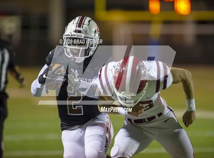 Thumbnail 2 in E.D. White @ De La Salle (LHSAA Semifinal Playoff) photogallery.