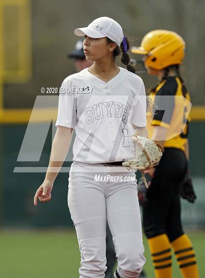 Thumbnail 1 in Denton Guyer vs Denison (Allen Tournament) photogallery.