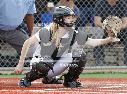 Thumbnail 2 in Denton Guyer vs Denison (Allen Tournament) photogallery.