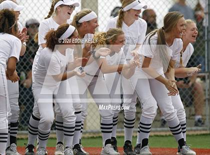 Thumbnail 3 in Denton Guyer vs Denison (Allen Tournament) photogallery.