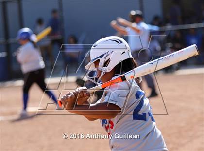 Thumbnail 2 in Santa Ana Valley @ Century photogallery.