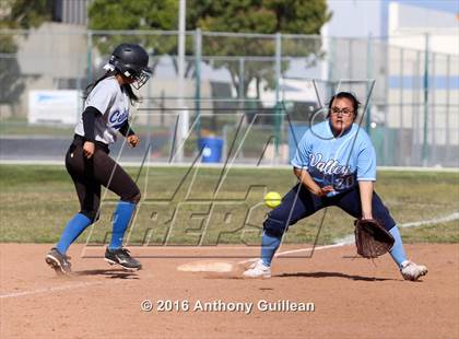 Thumbnail 1 in Santa Ana Valley @ Century photogallery.