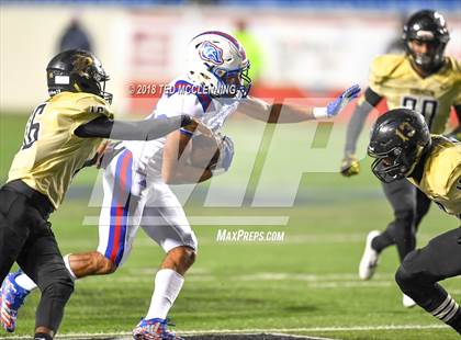 Thumbnail 2 in Arkadelphia vs. Robinson (AAA 4A Final) photogallery.