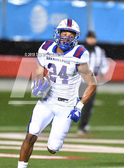 Thumbnail 3 in Arkadelphia vs. Robinson (AAA 4A Final) photogallery.