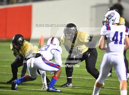 Thumbnail 3 in Arkadelphia vs. Robinson (AAA 4A Final) photogallery.