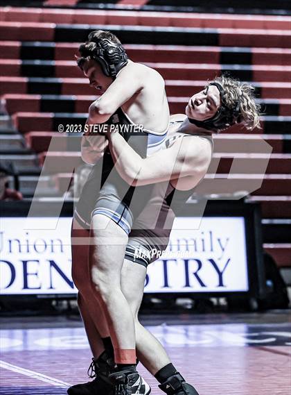 Thumbnail 3 in FR: O'Connor @ Liberty photogallery.