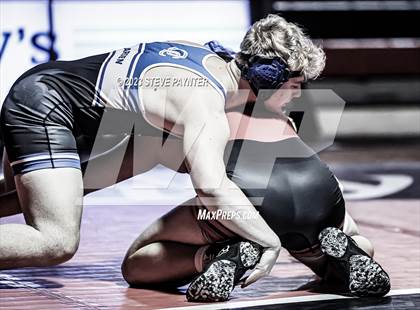 Thumbnail 3 in FR: O'Connor @ Liberty photogallery.