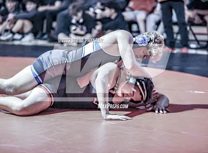 Thumbnail 1 in FR: O'Connor @ Liberty photogallery.