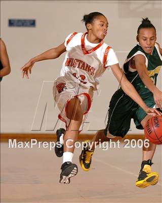 Thumbnail 1 in Vanden @ Foothill photogallery.