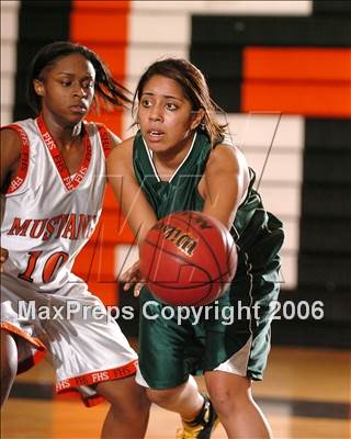 Thumbnail 2 in Vanden @ Foothill photogallery.
