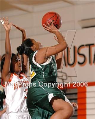 Thumbnail 2 in Vanden @ Foothill photogallery.