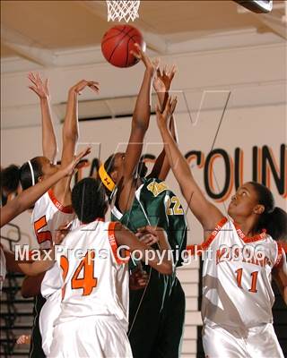 Thumbnail 1 in Vanden @ Foothill photogallery.
