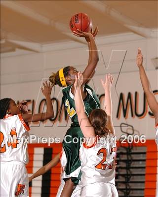 Thumbnail 2 in Vanden @ Foothill photogallery.