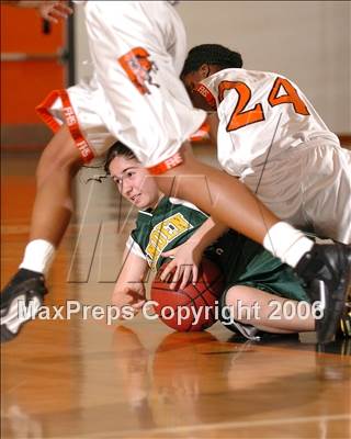 Thumbnail 1 in Vanden @ Foothill photogallery.