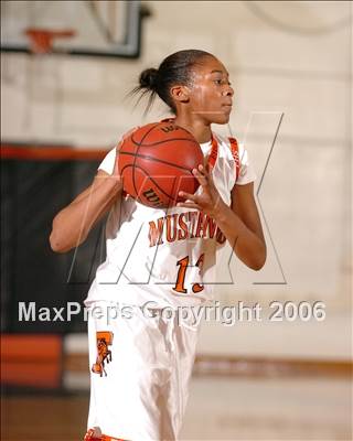 Thumbnail 2 in Vanden @ Foothill photogallery.