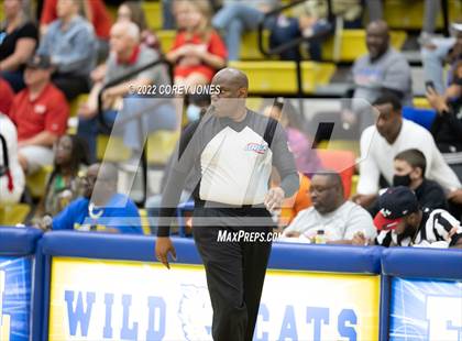 Thumbnail 2 in Jonesboro vs Eagle's Landing (GHSA 5A Final Four Playoff) photogallery.