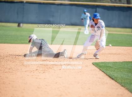 Thumbnail 3 in Murrieta Mesa @ Rancho Bernardo photogallery.