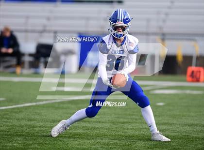 Thumbnail 3 in Darien @ New Canaan (CIAC Class LL Semifinal) photogallery.