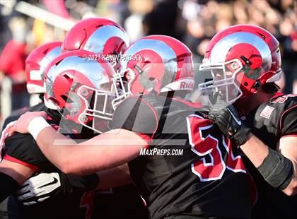 Thumbnail 3 in Darien @ New Canaan (CIAC Class LL Semifinal) photogallery.
