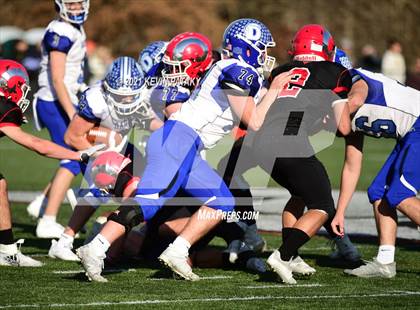 Thumbnail 2 in Darien @ New Canaan (CIAC Class LL Semifinal) photogallery.