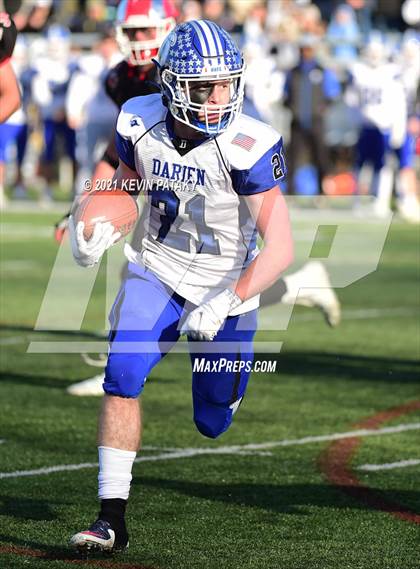 Thumbnail 2 in Darien @ New Canaan (CIAC Class LL Semifinal) photogallery.