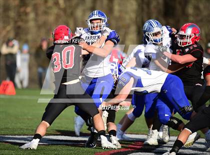 Thumbnail 3 in Darien @ New Canaan (CIAC Class LL Semifinal) photogallery.