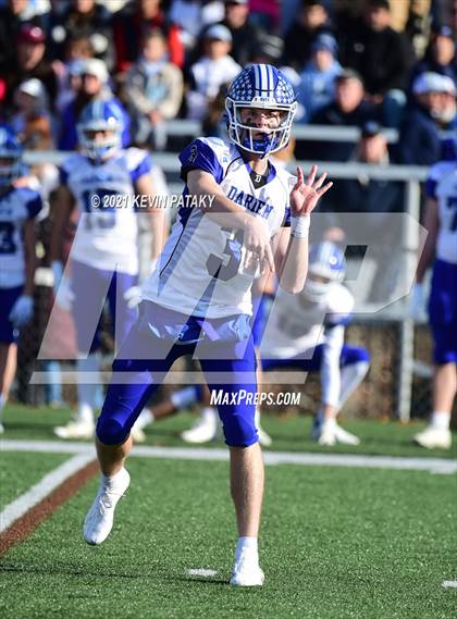 Thumbnail 3 in Darien @ New Canaan (CIAC Class LL Semifinal) photogallery.