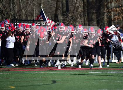 Thumbnail 3 in Darien @ New Canaan (CIAC Class LL Semifinal) photogallery.