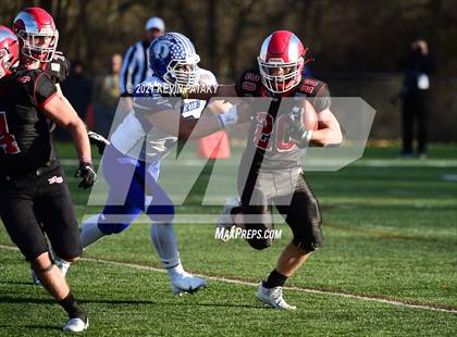 Thumbnail 2 in Darien @ New Canaan (CIAC Class LL Semifinal) photogallery.
